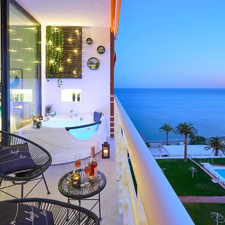 Suite Del Mar Luxury Apartment With Jacuzzi Торемолинос Екстериор снимка