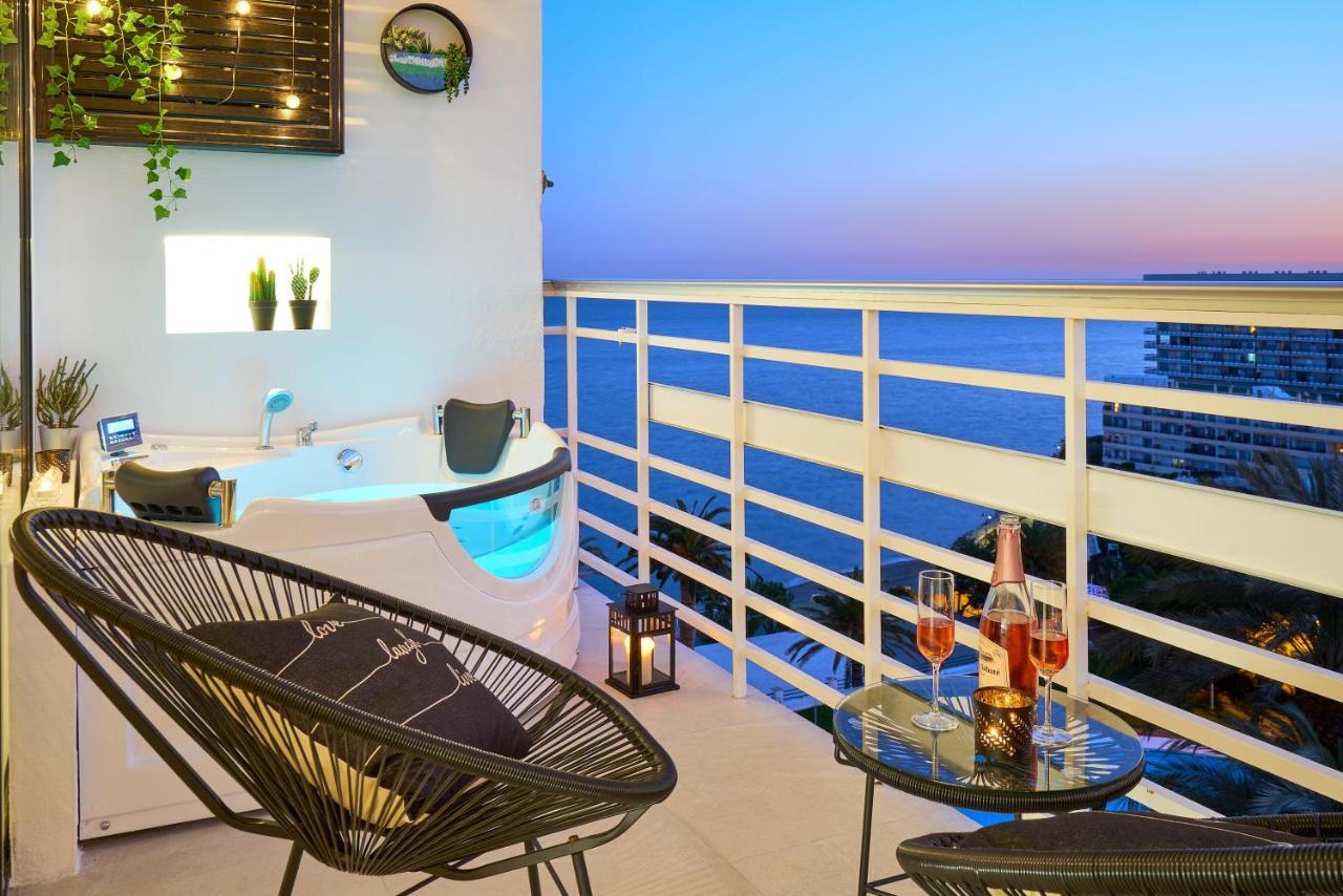 Suite Del Mar Luxury Apartment With Jacuzzi Торемолинос Екстериор снимка