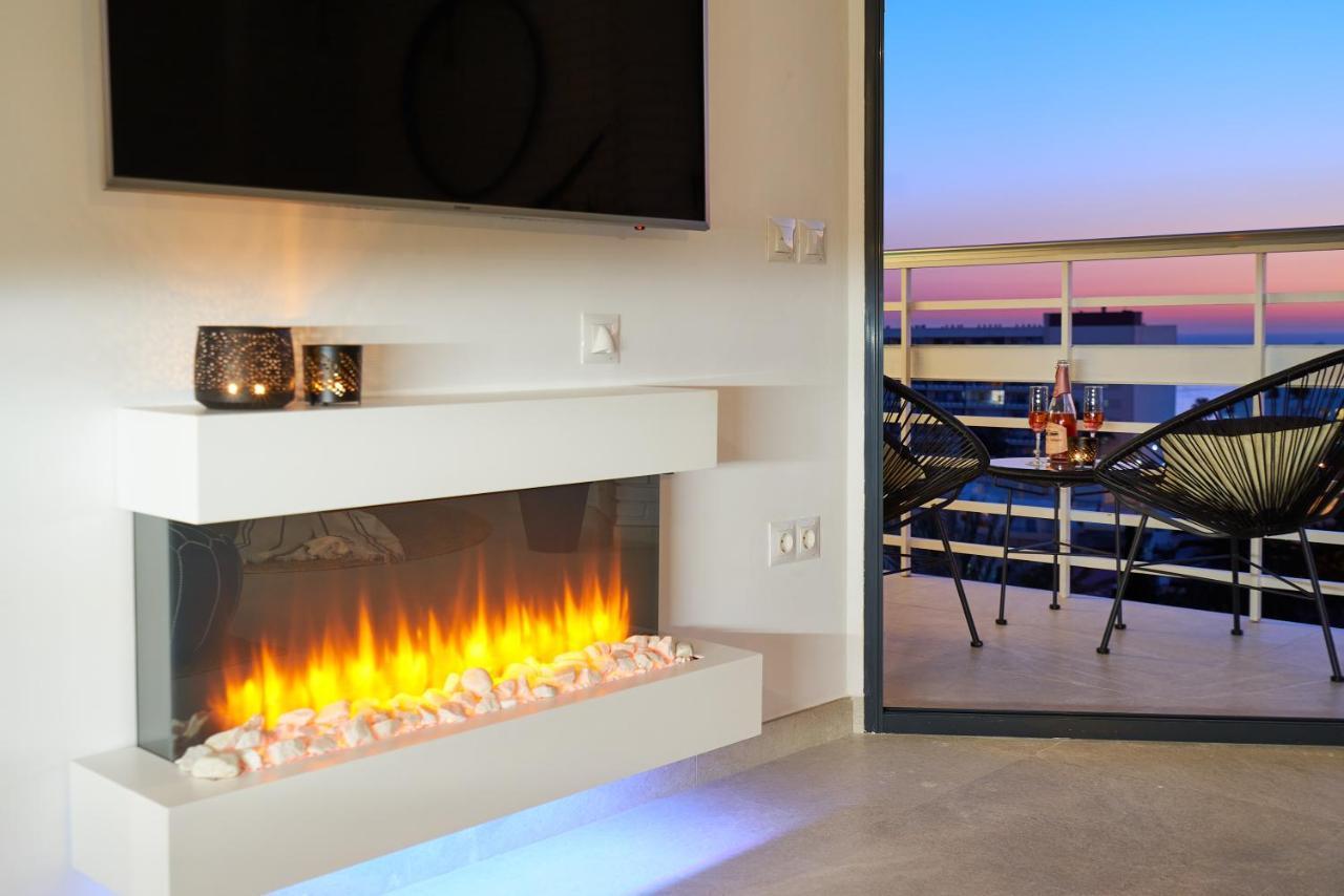Suite Del Mar Luxury Apartment With Jacuzzi Торемолинос Екстериор снимка